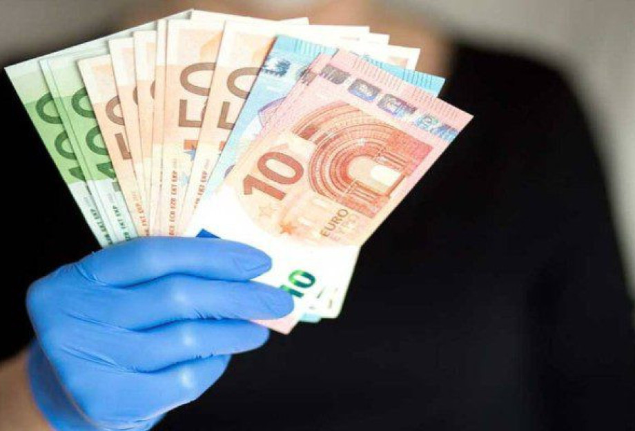 Με επιδότηση ρεύματος, επιδότηση θέρμανσης και έκτακτο επίδομα: Τριπλό «ανάχωμα» στην κρίση ακρίβειας Με επιδότηση ρεύματος, επιδότηση θέρμανσης και έκτακτο επίδομα: Τριπλό «ανάχωμα» στην κρίση ακρίβειας