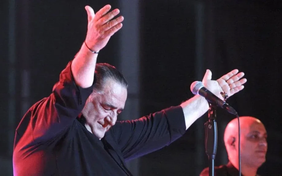 Οδός Βασίλη Καρρά ο κεντρικός δρόμος στο Κοκκινοχώρι Καβάλας