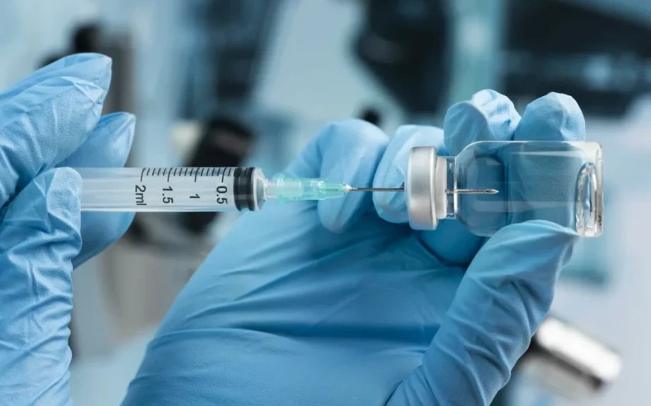 Σε ασθενή στη Θεσσαλονίκη χορηγήθηκε το πρώτο πειραματικό εμβόλιο για τον καρκίνο του πνεύμονα