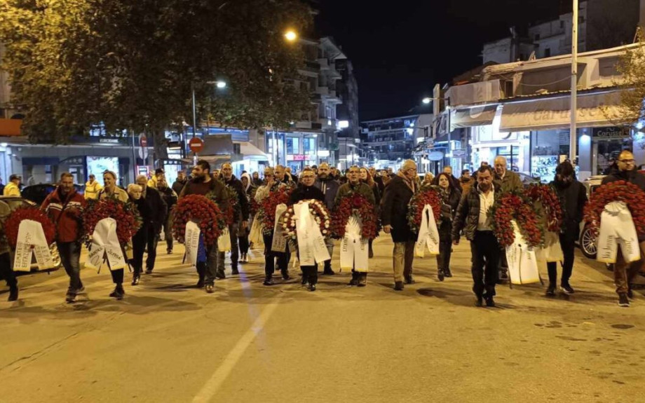 Με 2 πορείες για το Πολυτεχνείο – Χώρια ΚΚΕ και Εργατικό Κέντρο