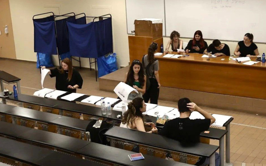 Στις κάλπες σήμερα οι φοιτητές στα Πανεπιστήμια όλης της χώρας