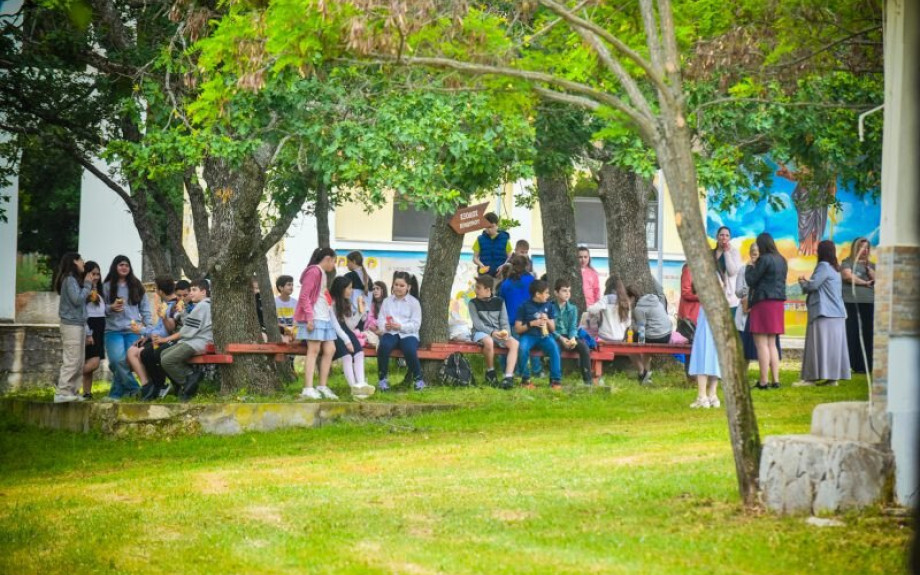 Σερρών Θεολόγος: Αγαπήστε, από την καρδιά σας τον Ιησού Χριστό, τον Θεό, Σωτήρα και αληθινό μας Φίλο!