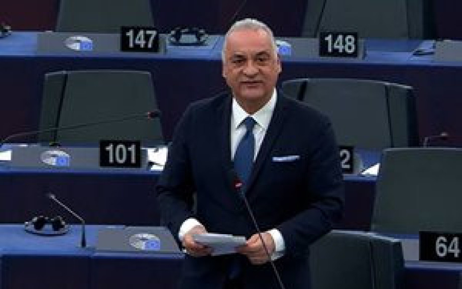 Θέλουν να παρακάμψουν το Ευρωπαϊκό Κοινοβούλιο στη διαδικασία έγκρισης του σχεδίου SAFE Θα πάμε στο Δικαστήριο της Ευρωπαϊκής Ένωσης;