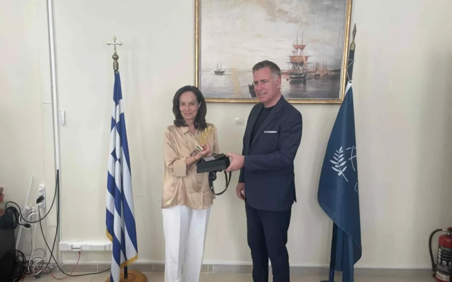 Συνάντηση Αγγελόπουλου – Διαμαντοπούλου στις εγκαταστάσεις του ΔΙΠΑΕ στη Σίνδο