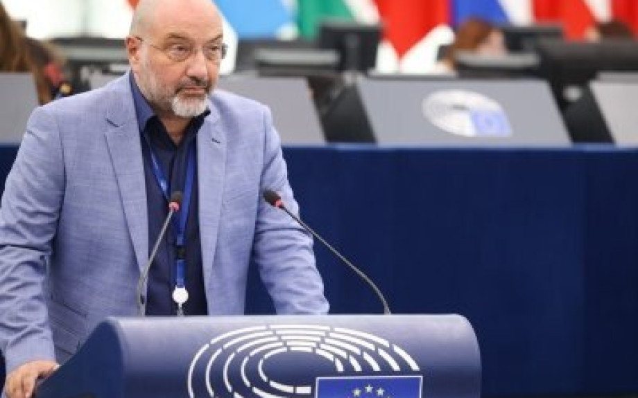 Σάκης Αρναούτογλου: Η Ευρώπη δεν μπορεί να σωπαίνει όταν πολίτες της κρατούνται αυθαίρετα