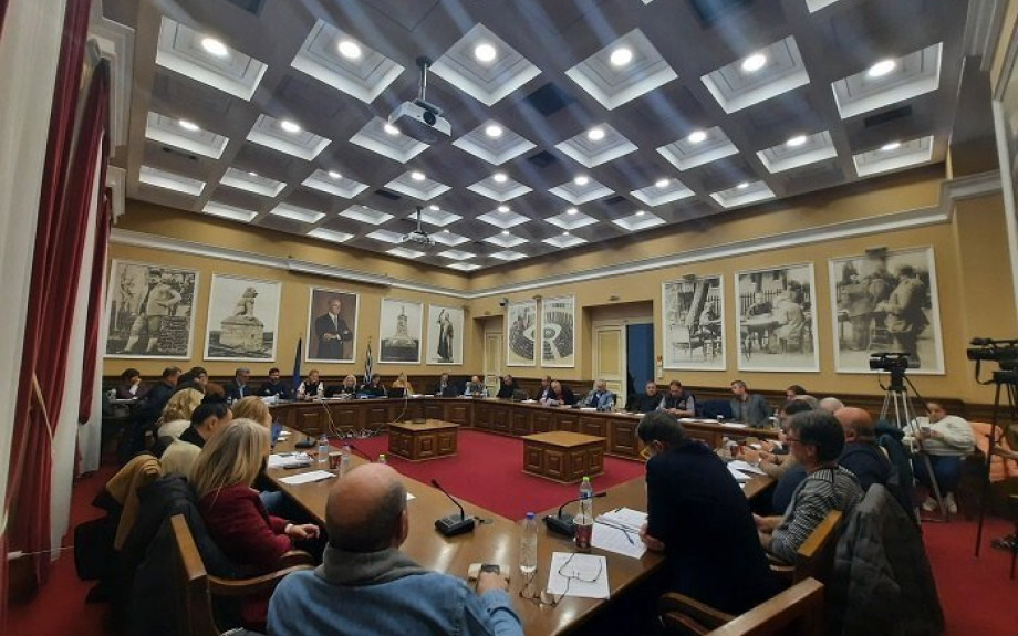 Έκτακτη συνεδρίαση του Δημοτικού Συμβουλίου Σερρών για τη δομή υποδοχής προσφύγων