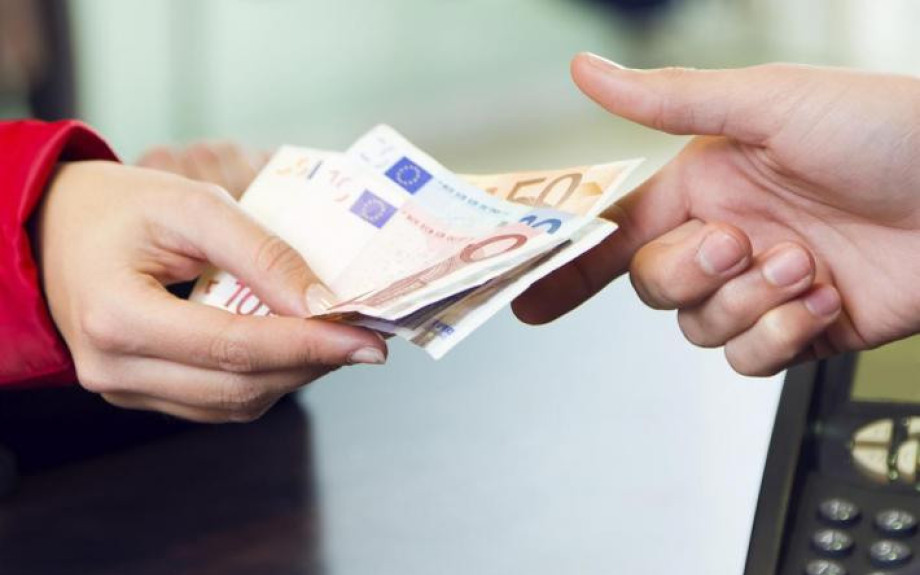 3.500 ευρώ επίδομα ΟΠΕΚΑ- Ποιοι είναι οι δικαιούχοι