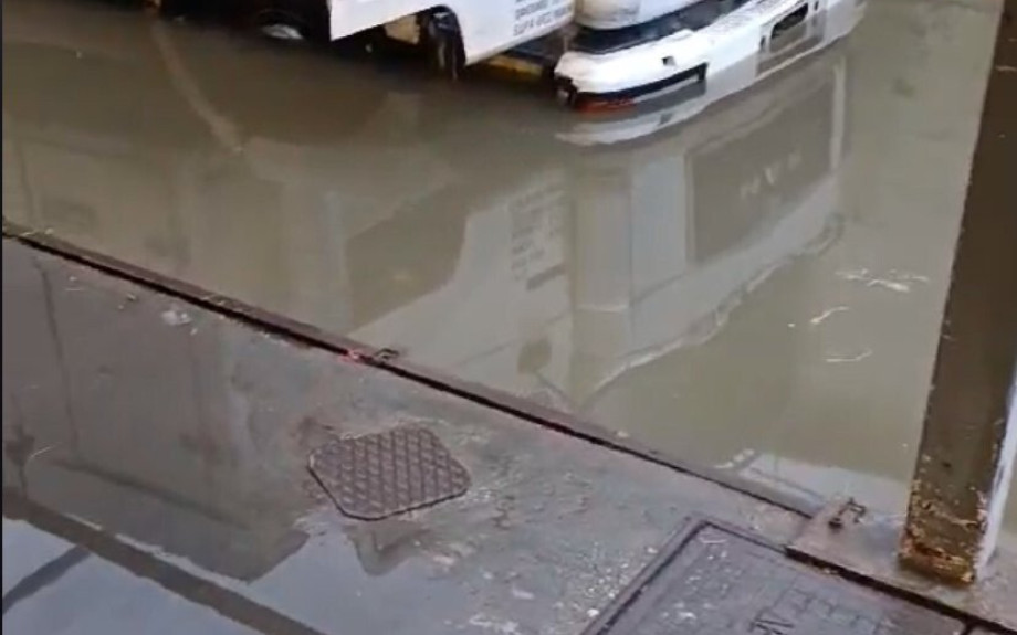 Πολύ νερό σε δρόμους ανατολικά των Σερρών