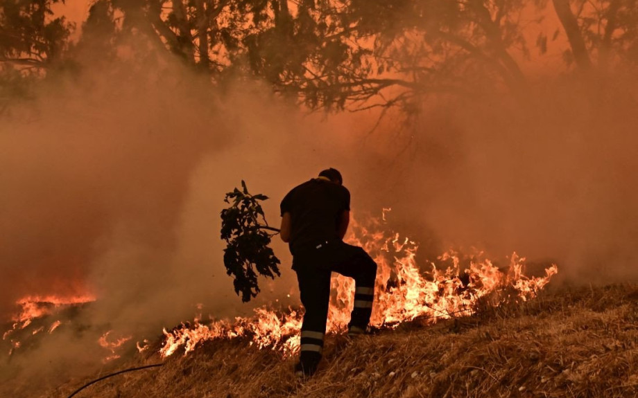 Χειροπέδες σε υπαλλήλους του ΔΕΔΔΗΕ για τη φωτιά στην Κερατέα - Αναζητείται διευθυντικό στέλεχος