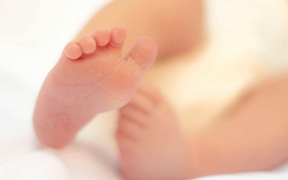 Τραγωδία με νεκρό 20 μηνών κοριτσάκι στο Ηράκλειο: Πνίγηκε ενώ έτρωγε σουβλάκι