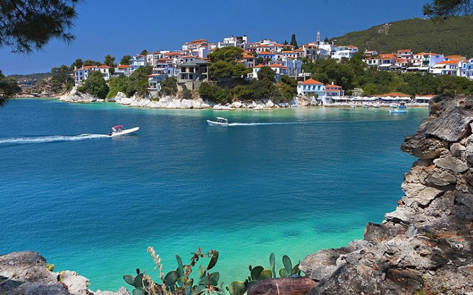 Νεκρή γυναίκα σε παραλία της Κατερίνης