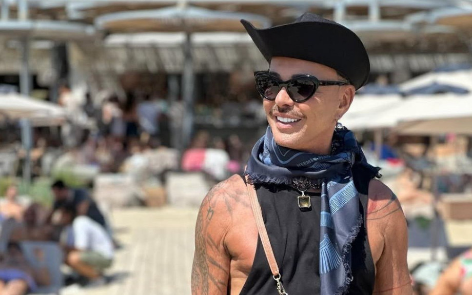 Μύκονος: Ο Λάκης Γαβαλάς αποθέωσε την Έφη Θώδη, ενώ ζήτησε να μάθει τι φίλτρα χρησιμοποιεί η Ιωάννα Τούνη