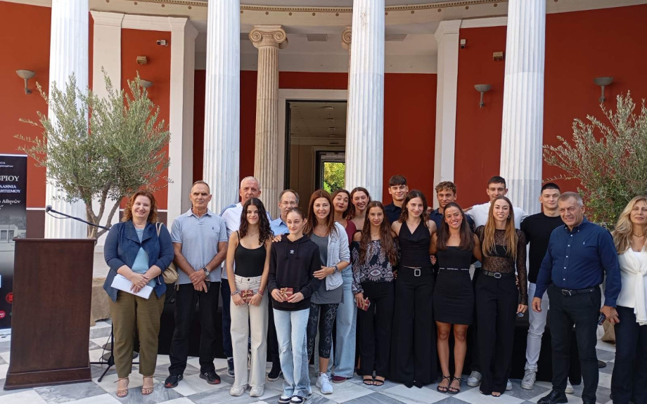 Η Σερραία κολυμβήτρια Δέσποινα Πυρίλη βραβεύτηκε από την Υπουργό Παιδείας
