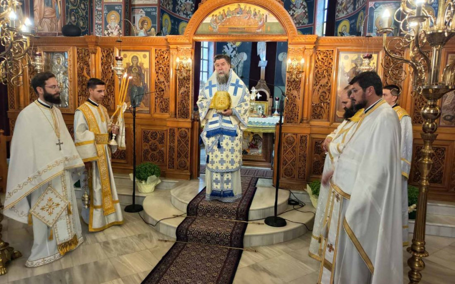 Ο Σερρών Θεολόγος στην ενορία των παιδικών του χρόνων