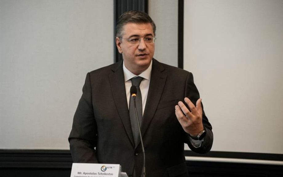 Απόστολος Τζιτζικώστας: Να σταματήσει κάθε ενέργεια για κλείσιμο των Στενών του Ορμούζ