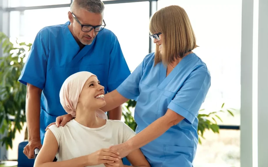 Κάτι σημαντικό λείπει από την φροντίδα των ασθενών με καρκίνο – Τι πρέπει να αλλάξει