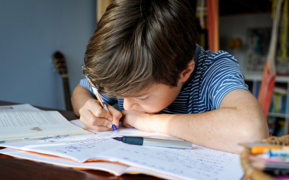 Χρήσιμα tips για να γίνει το παιδί καλύτερος μαθητής