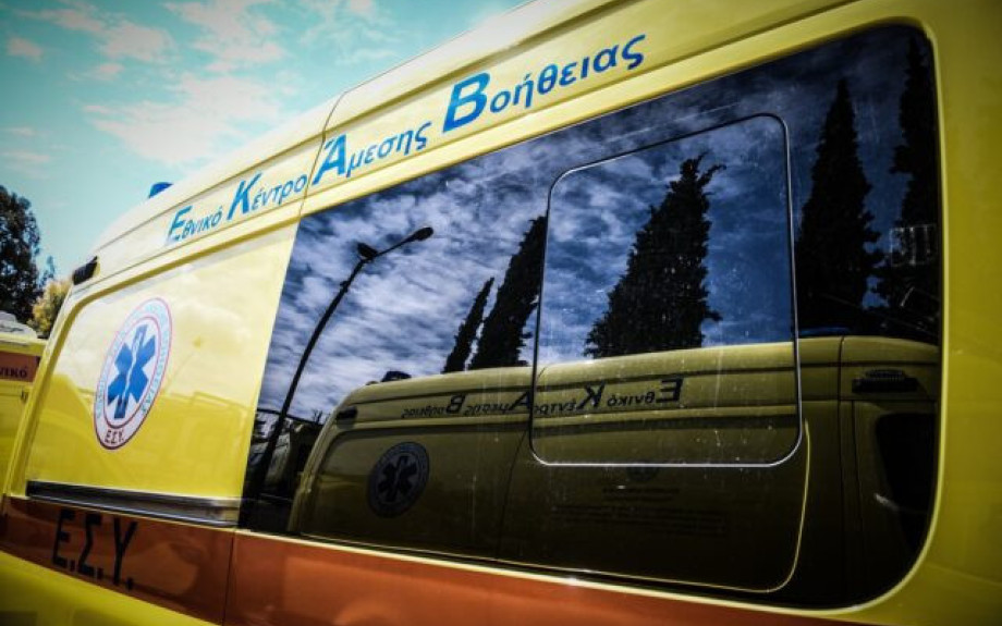 Τροχαίο με μια τραυματία στο Χαλάνδρι – Αναποδογύρισε αυτοκίνητο