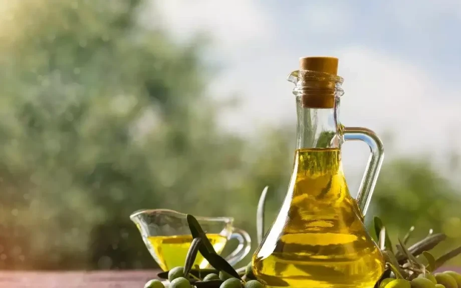 Πού θα κυμανθεί φέτος η παραγωγή και η τιμή του ελαιολάδου