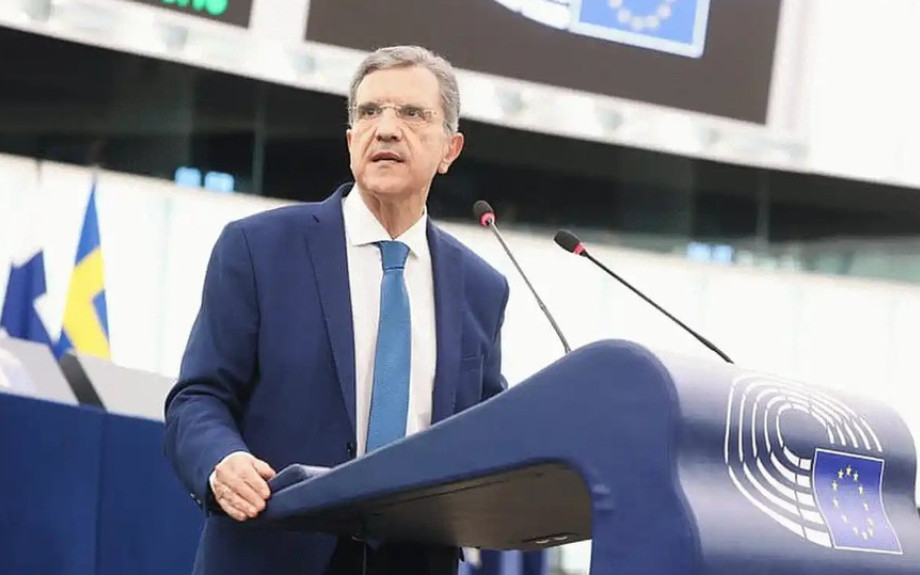 Επίτροπος Οικονομικών ΕΕ Valdis Dombrovskis: Έχουν αναστραφεί εντελώς οι τάσεις στην Ελλάδα