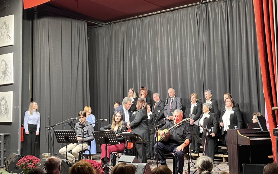 Νέα Ζίχνη - Με επιτυχία η εκδήλωση "Οι δρόμοι του Αρχάγγελου" της 4ης Χορωδιακής Συνάντησης