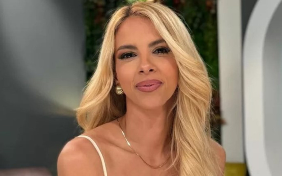 Η Τζένη Μελιτά βρήκε το ωραιότερο σχέδιο για κοντά νύχια