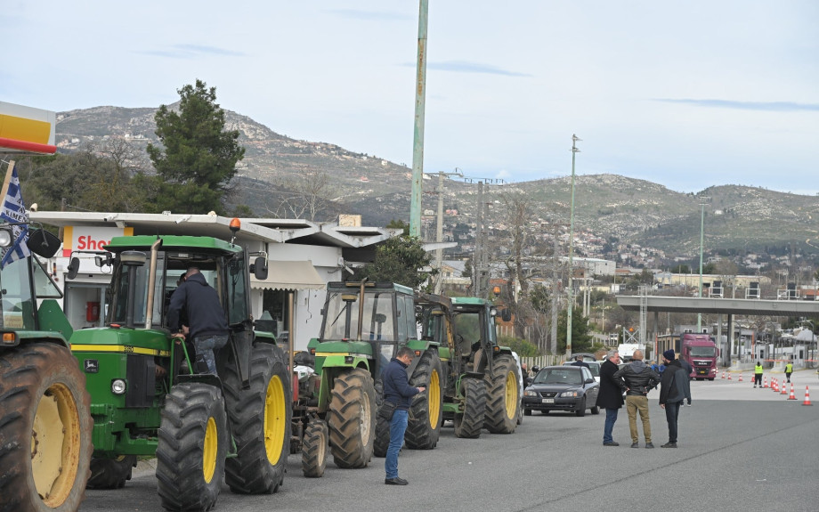 Δεν πήραν ούτε «φράγκο» λόγω ΚΑΕΚ και ΑΤΑΚ - Στην Αθήνα και οι Σερραίοι αγρότες και κτηνοτρόφοι