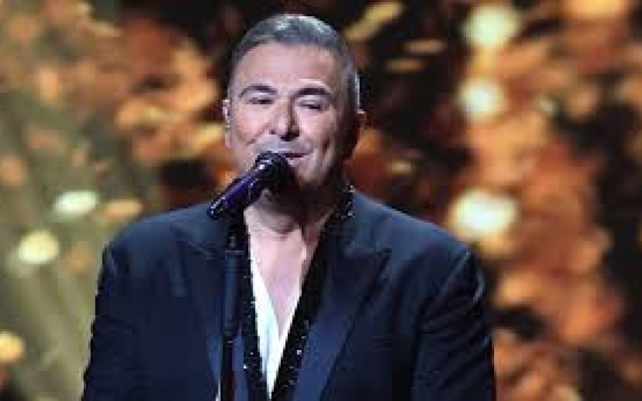 Αντώνης Ρέμος: Το πρόβλημα υγείας και η αναβολή των εμφανίσεων με τον Χρήστο Μάστορα