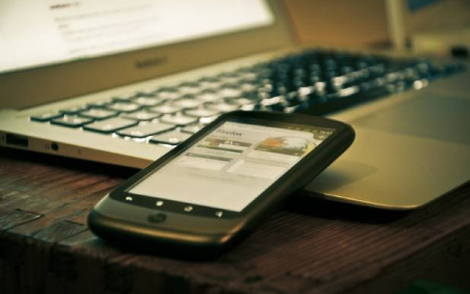 Νέο απατηλό μήνυμα για δήθεν πληρωμή τροχονομικής παράβασης