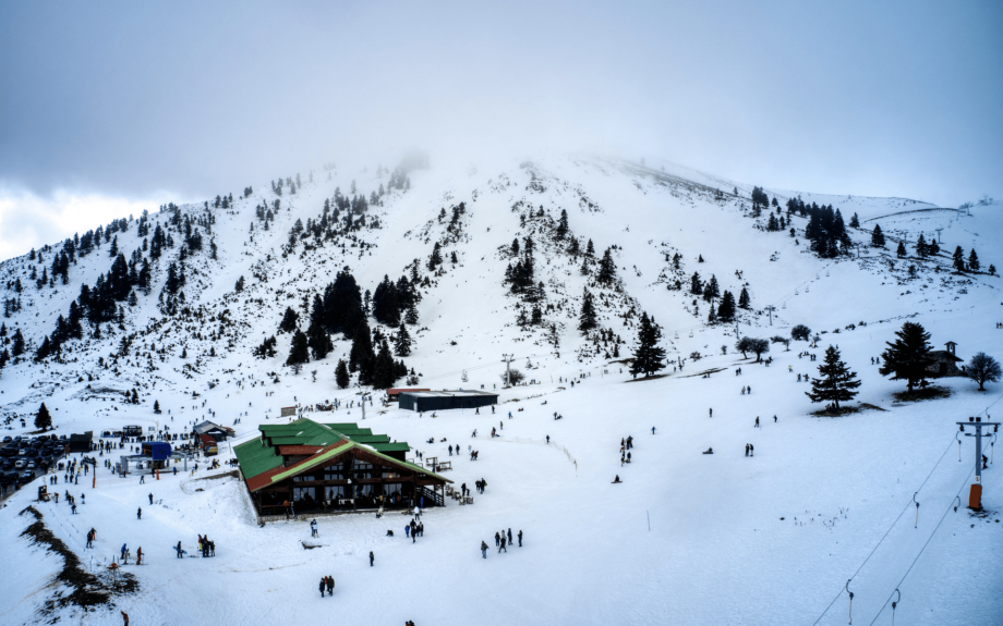 Χιονοδρομικό κέντρο στον Λαϊλιά - Έχασαν τα Καλάβρυτα και το Σέλι και κέρδισαν οι Σέρρες