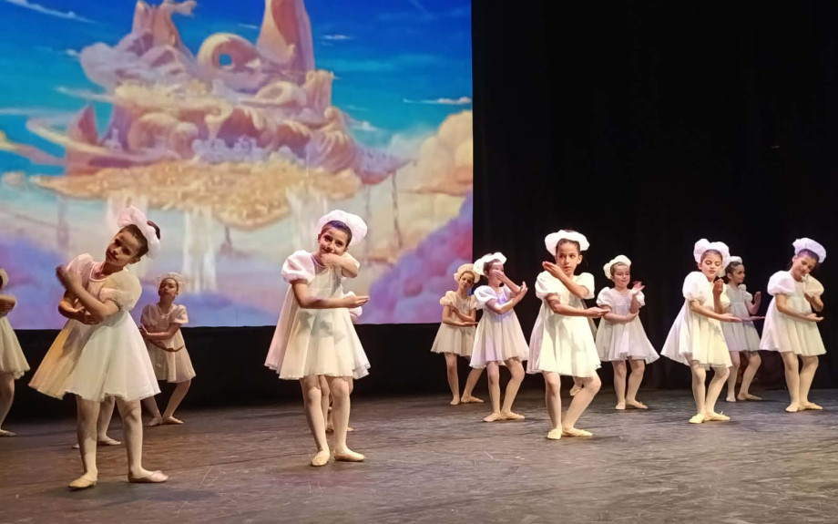 Η Σχολή χορού του Δήμου Σερρών παρουσίασε τη χοροθεατρική παράσταση «Ο Ηρακλής πέρα από τον Μύθο»