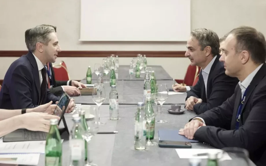 Μητσοτάκης – Χατζηβασιλείου στο Ζάγκρεμπ για την συνάντηση των ηγετών του ΕΛΚ