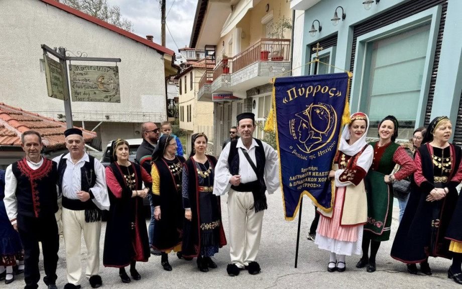 Ο Σύλλογος «Πύρρος-Εργαστήρι Παραδοσιακών Χορών» μεταφέρει το μήνυμα της παράδοσης και της άνοιξης
