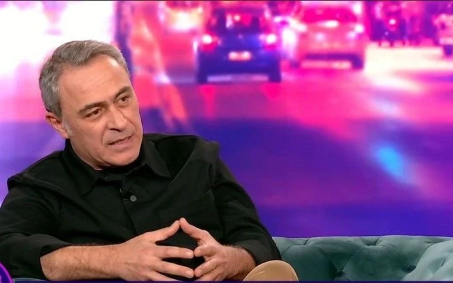 Θανάσης Κουρλαμπάς: Ζορίστηκα πολύ ως παιδί, είχαμε ασθένειες στο σπίτι, έχασα τον πατέρα μου νωρίς