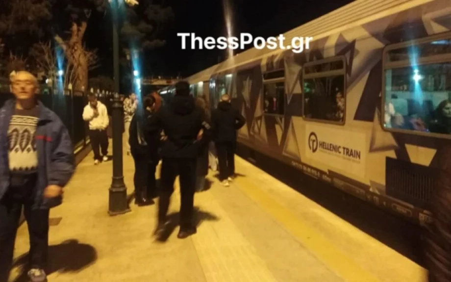 Ακινητοποιήθηκε στην Οινόη η αμαξοστοιχία που εκτελούσε το δρομολόγιο Αθήνα – Θεσσαλονίκη