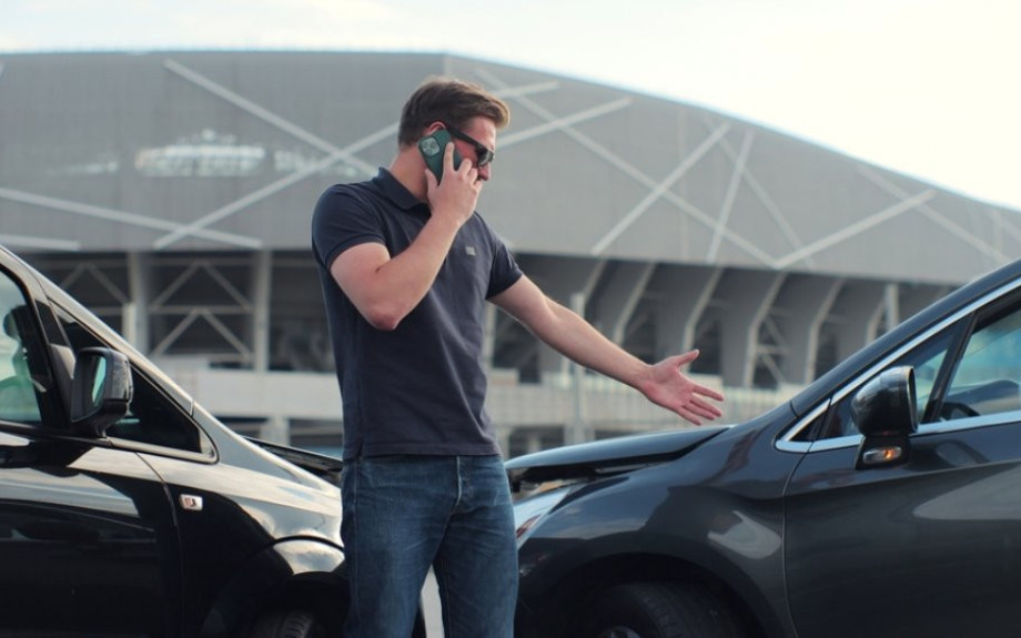 Αποστολή των πρώτων πράξεων επιβολής προστίμων και οφειλών σε ιδιοκτήτες οχημάτων που είναι ανασφάλιστα ή δεν έχουν καταβάλει τέλη κυκλοφορίας