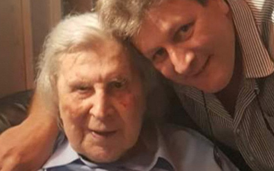 «Βόμβα» από την ανιψιά του Μίκη Θεοδωράκη – «Όλοι ξέραμε για τον Νίκο»