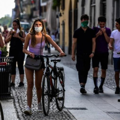 Κατάργηση πιστοποιητικού: Ποια στοιχεία οδηγούν στην πλήρη χαλάρωση – Πότε θα γίνει