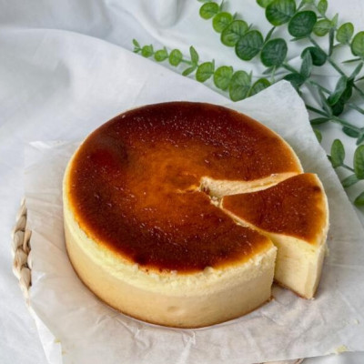 Κέικ γιαουρτιού με 3 υλικά, χωρίς ζάχαρη -Πανεύκολο και αφράτο