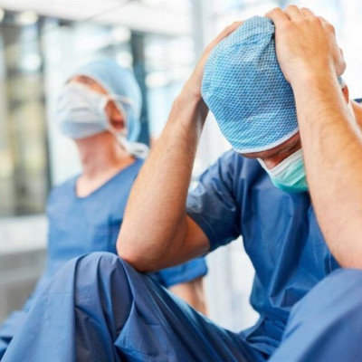 Νεκρός νοσηλευτής σε ώρα δουλειάς στο Νοσοκομείο ΑΧΕΠΑ!