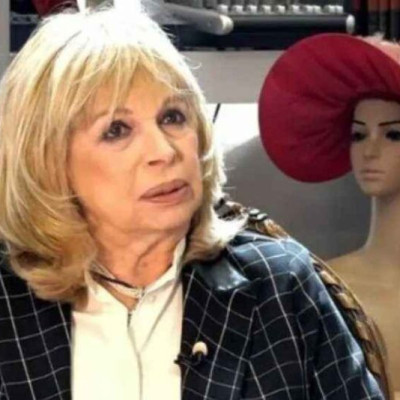 Άννα Φόνσου: Η Αλίκη Βουγιουκλάκη στον γάμο μου επισκίασε τα πάντα, κρίμα το φουστάνι που φόρεσα