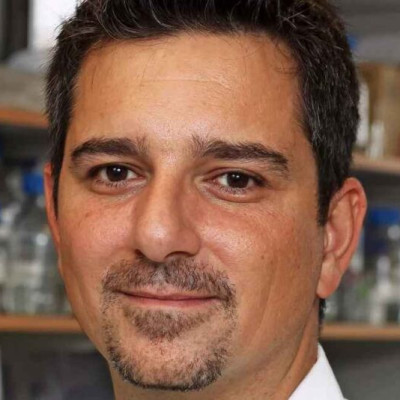 Ελληνας ερευνητής υποψήφιος στα βραβεία έρευνας -Η συμβολή του στην ανάπτυξη θεραπειών για Alzheimer και Parkinson Ελληνας ερευνητής υποψήφιος στα βραβεία έρευνας -Η συμβολή του στην ανάπτυξη θεραπειών για Alzheimer και Parkinson