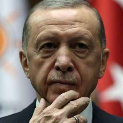 Ο Ερντογάν κρατήθηκε στην εξουσία με νύχια και με …δόντια!