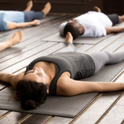 Αγγλία: Χαμός σε μάθημα γιόγκα – Νόμιζαν ότι οι διαλογιζόμενοι ήταν θύματα δολοφονίας