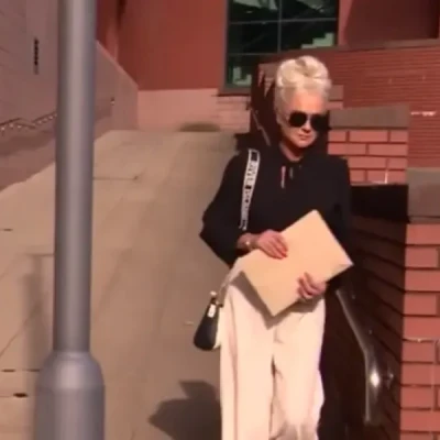 Βρετανίδα νοσοκόμα νάρκωνε ασθενείς για να μην την ενοχλούν κι έκανε… πλάκα με συνάδελφο – «Θα κοιμάται για μια εβδομάδα»