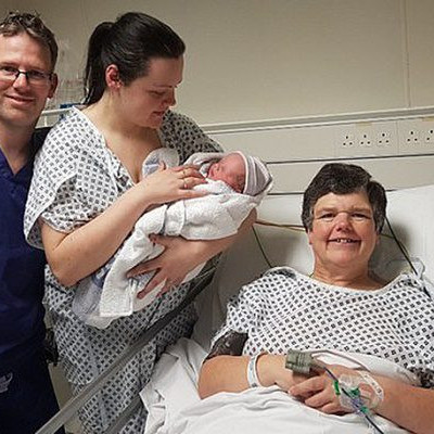 Γιαγιά γέννησε το εγγόνι της για χάρη της κόρης της!