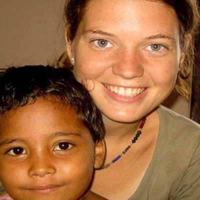 Μητέρα 200 ορφανών: η 23χρονη που αποφάσισε να αλλάξει τον κόσμο και το έκανε πράξη