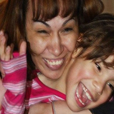 Η απίστευτη ιστορία μιας μάνας που νόμιζε επί έξι χρόνια νεκρή την κόρη της και τη βρήκε ζωντανή σ’ ένα πάρτι