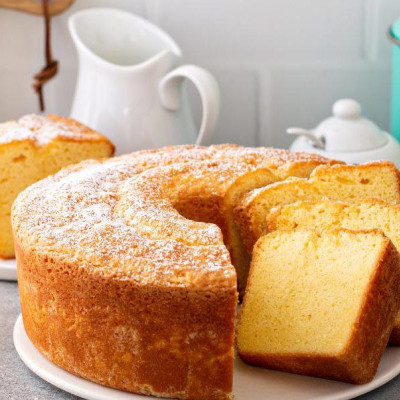 Το πανεύκολο κέικ που βάζεις ένα ολόκληρο πορτοκάλι μέσα στο μίξερ