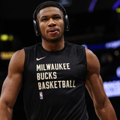 Γιάννης Αντετοκούνμπο: Από τα παρκέ στον κινηματογράφο – Γίνεται παραγωγός ταινιών με θέμα την Ελλάδα